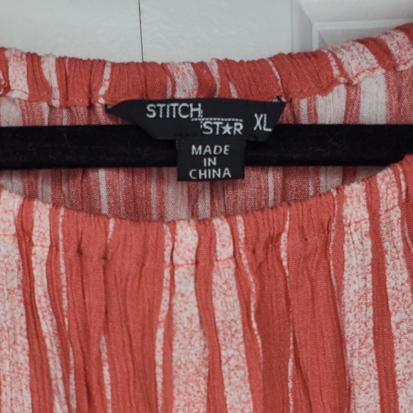 Striped Ruffle Blouse - Picture 2 of 4